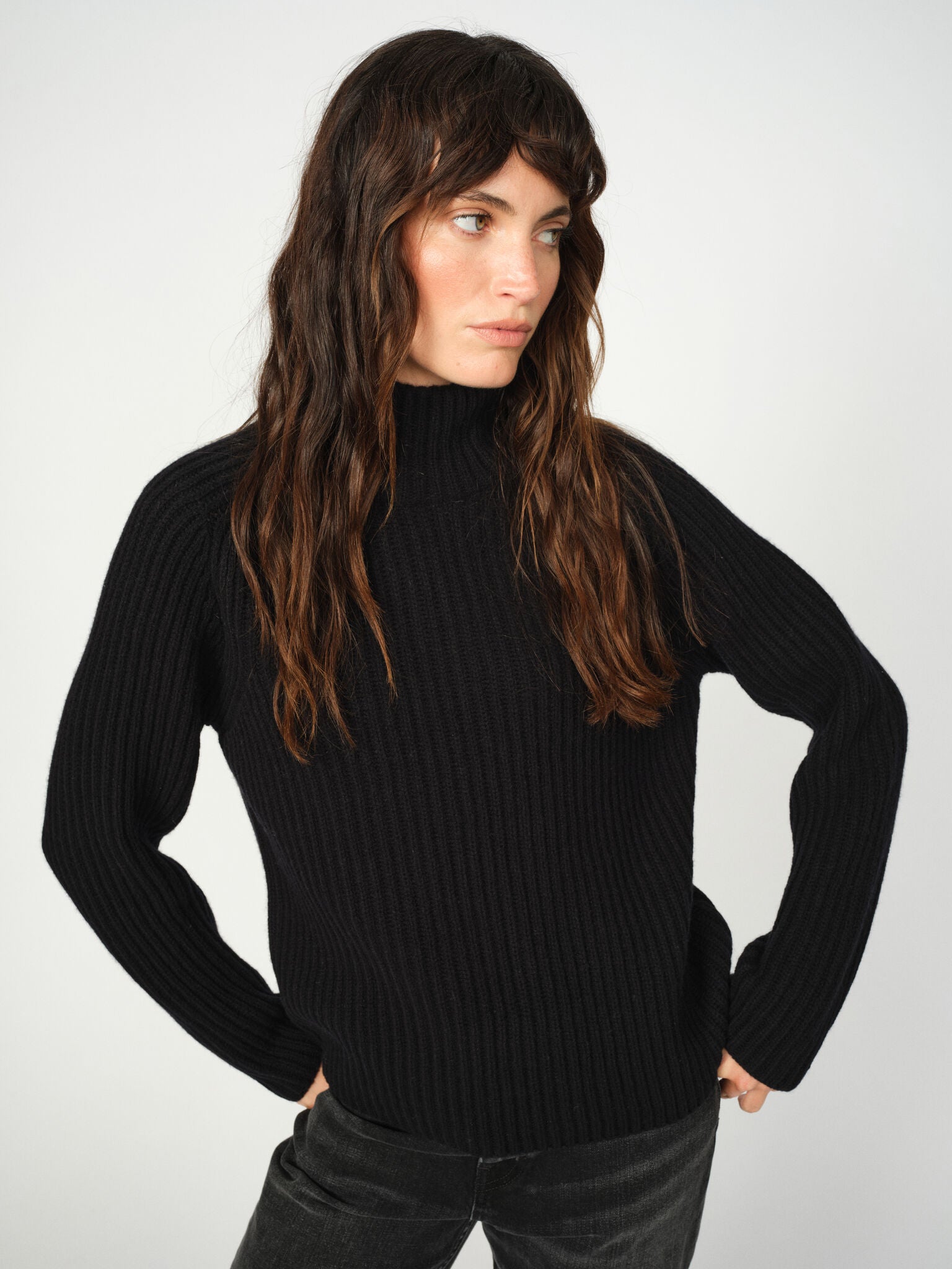 Modelshot / Black / Detail